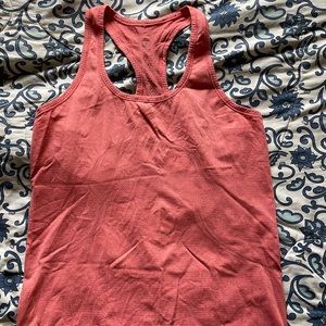 Lululemon tanktop